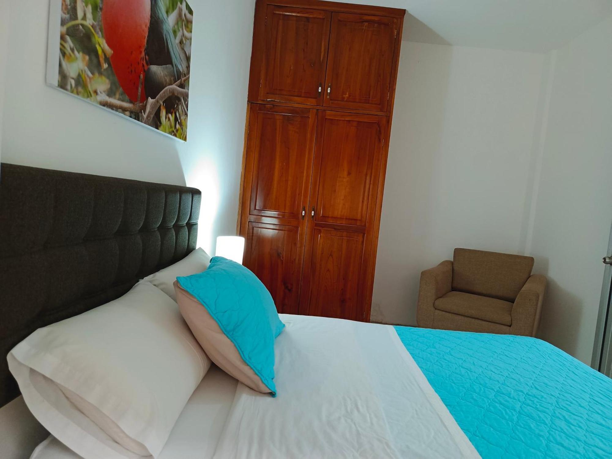 Teresita'S House Suites Con Cocina Privada Puerto Baquerizo Moreno Exterior photo